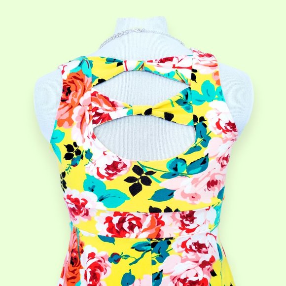 Yellow Floral Skater Dress with Back Cut-outs S - Picture 3 of 7